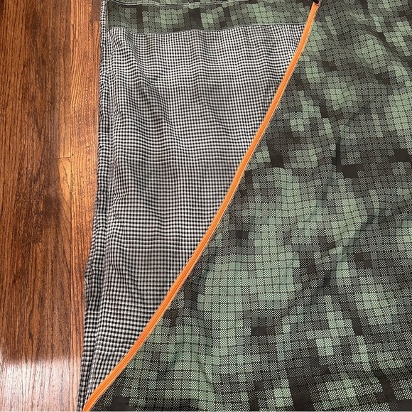 PBteen/Burton Collection Snowboard Jacket Duvet Cover & 2Shams-See Measurements - Picture 9 of 16